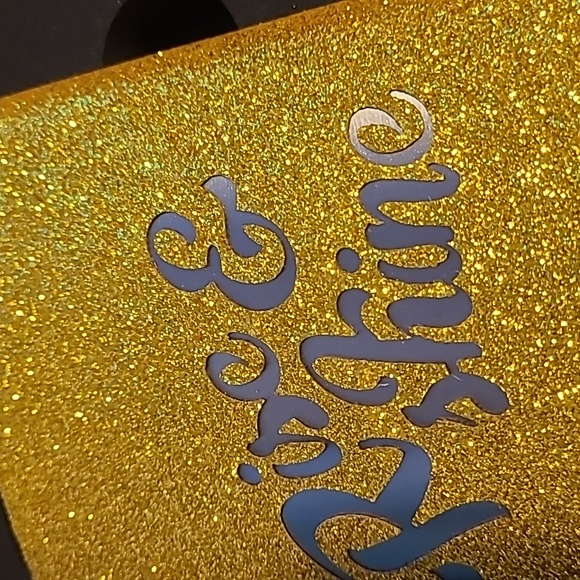 Glitter Flask - Picture 2 of 6